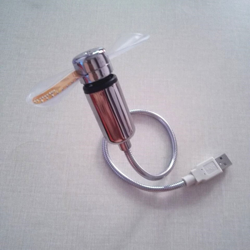 LED Clock USB Fan Bærbare Gadgets
