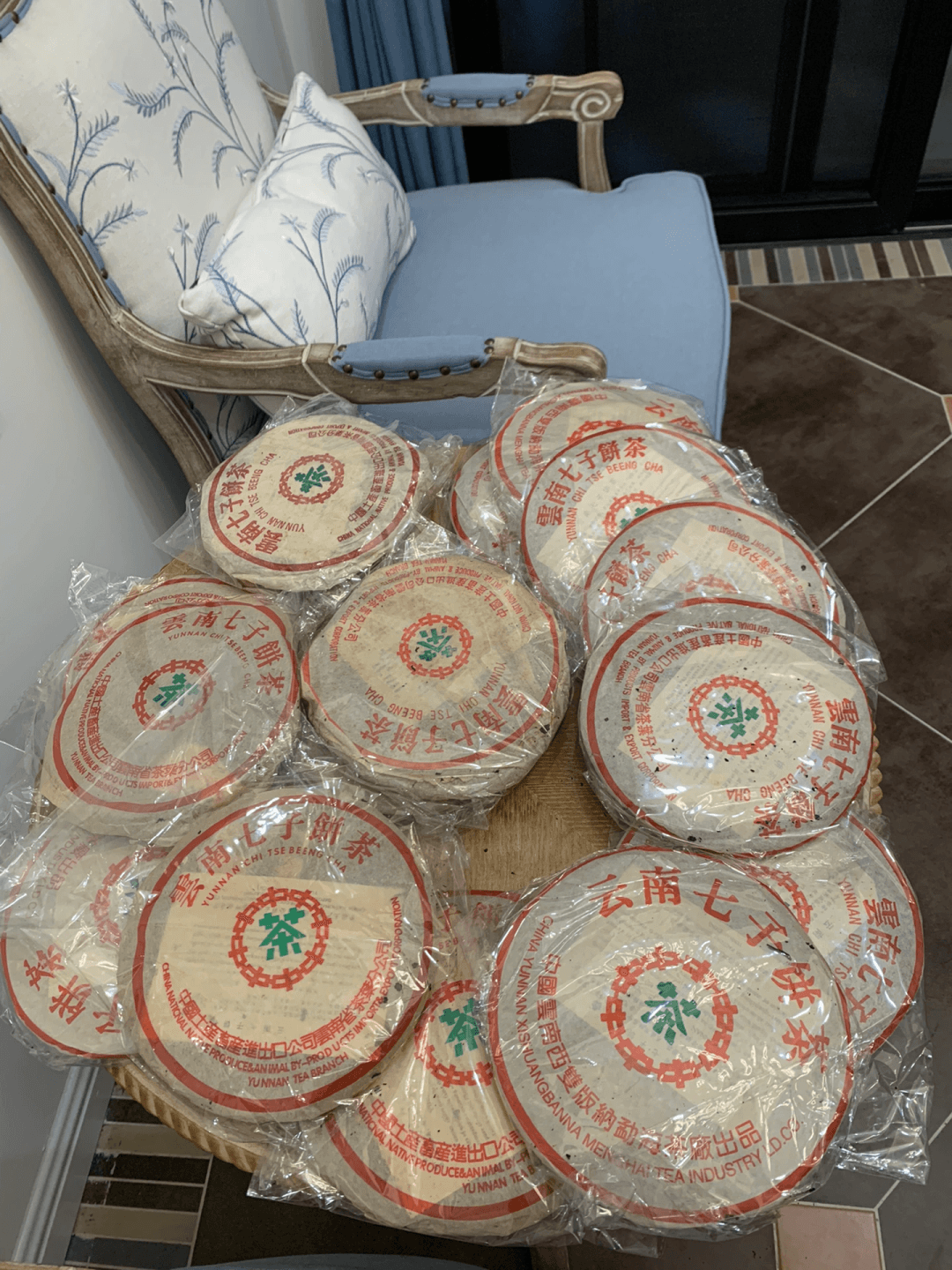 1040g00830urc7tbdlc004a64fi1p8eh1vmtcv18