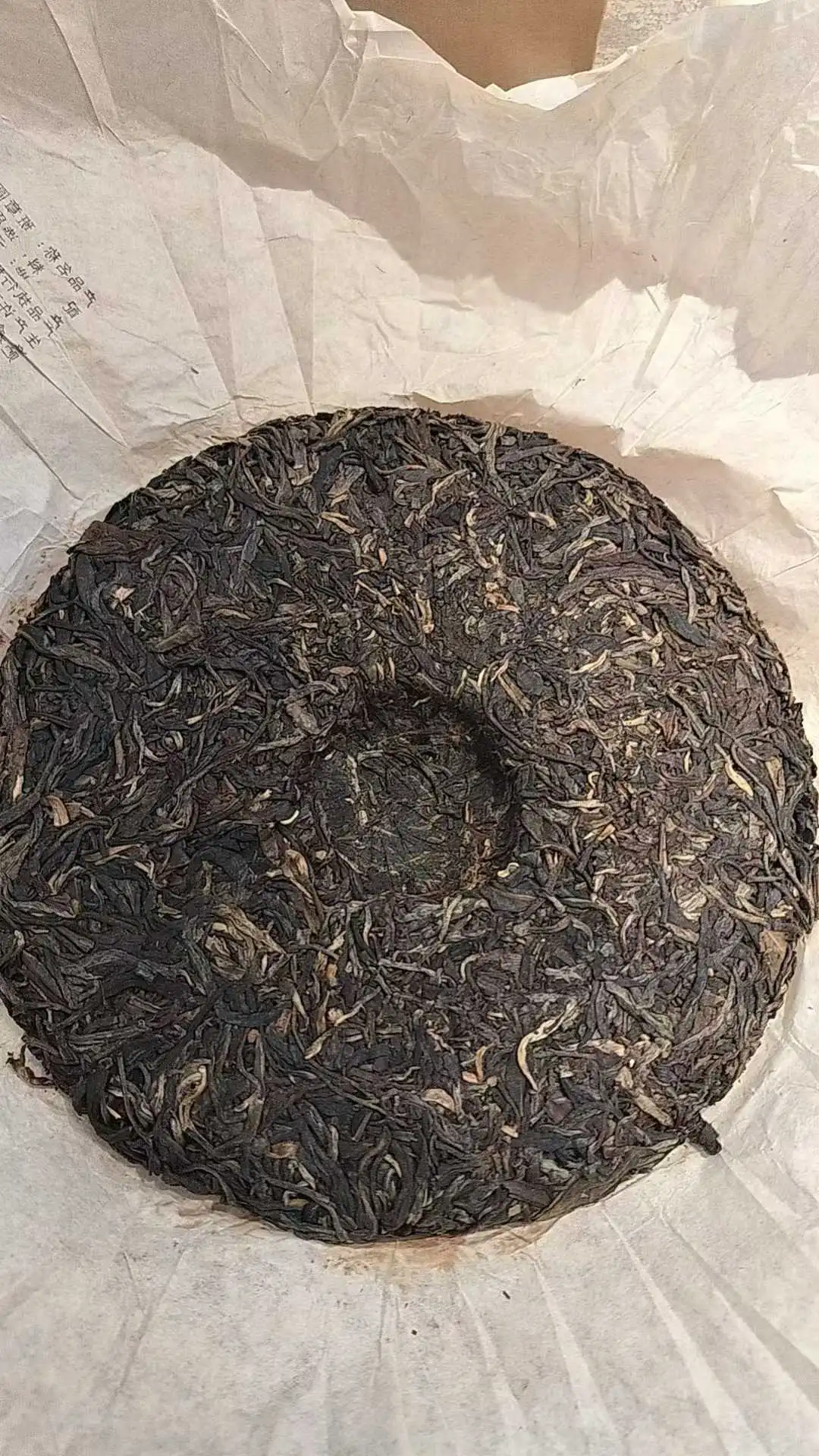 2010年兴海班章圆茶，生茶，云南纯干茶大件84片一件， 性价比超高，汤香水柔，有年份。 普洱茶 BUASHOP普洱老茶