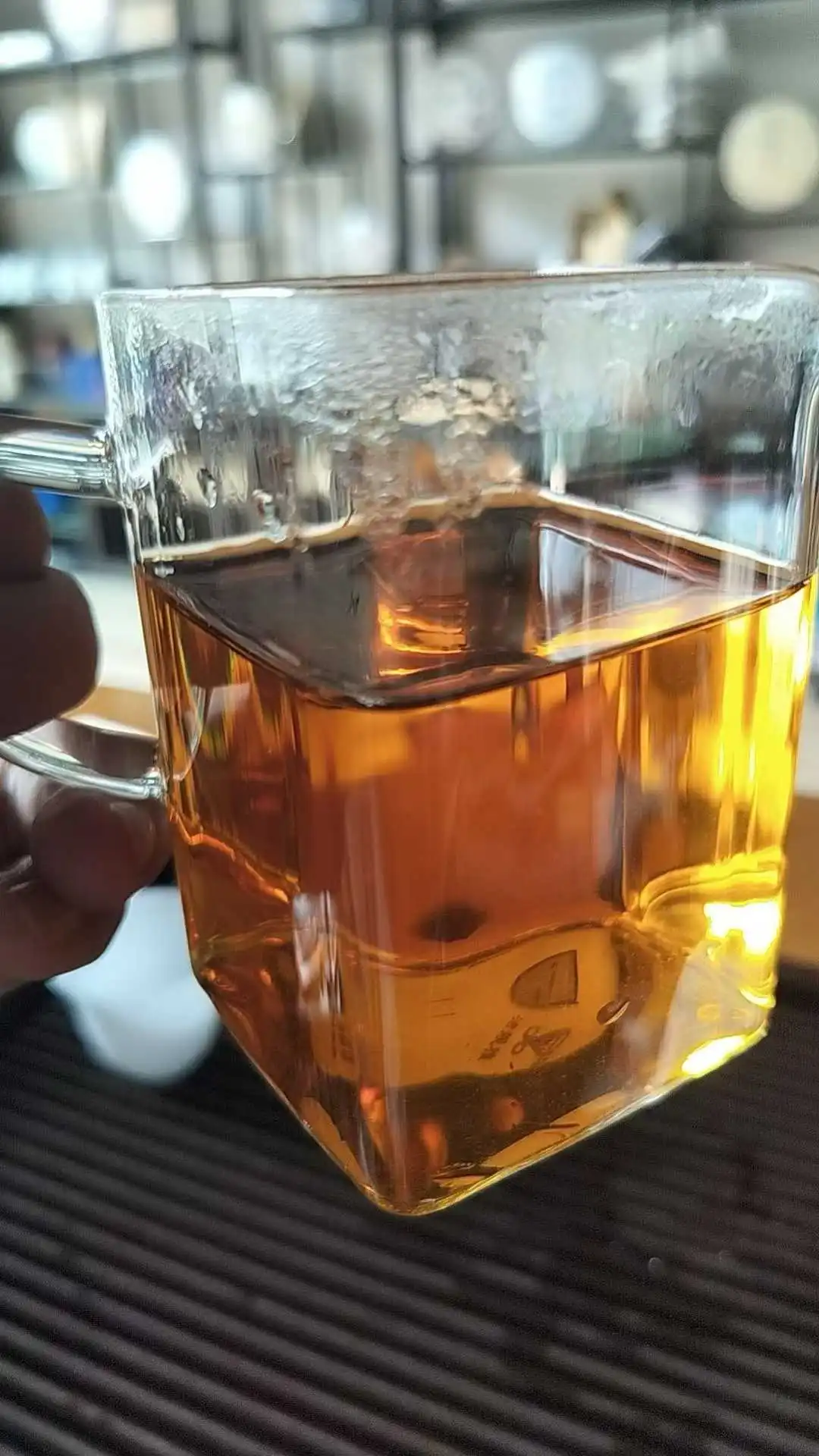 2010年兴海班章圆茶，生茶，云南纯干茶大件84片一件， 性价比超高，汤香水柔，有年份。 普洱茶 BUASHOP普洱老茶